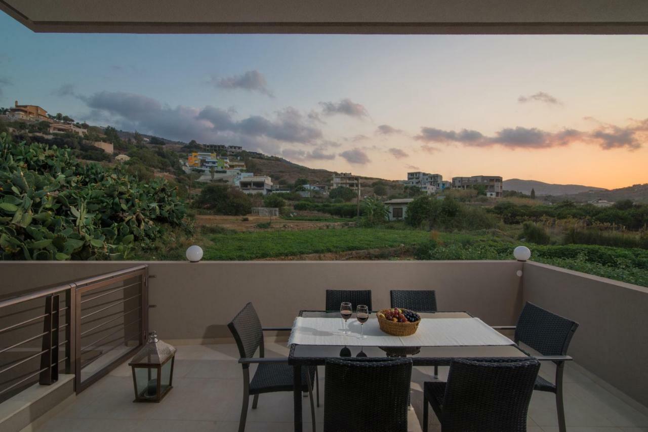 Gras Houses - Near To Sandy Beach Agia Pelagia  Exterior photo
